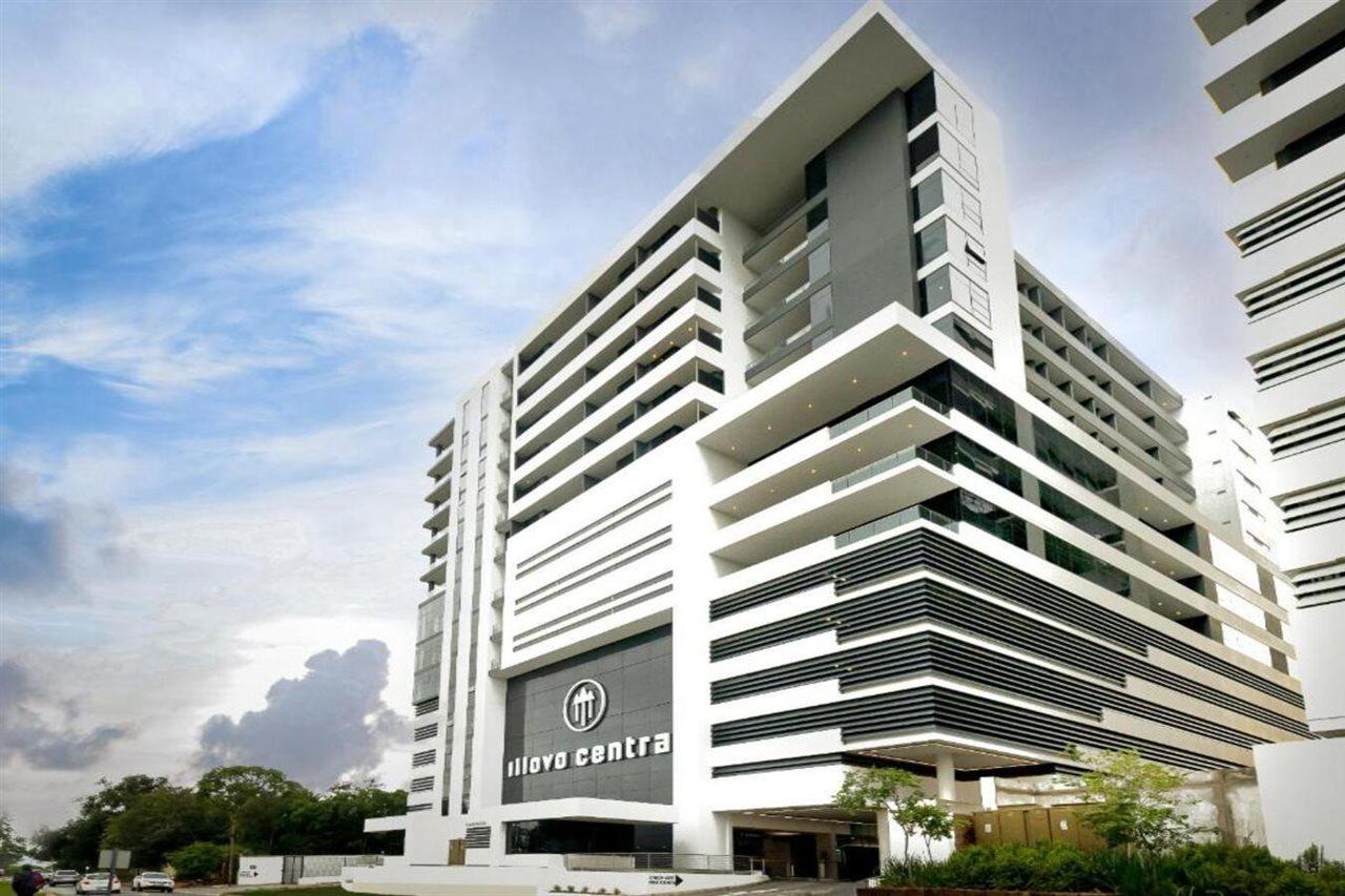 Reserved Suites Illovo Johannesburg Exterior photo