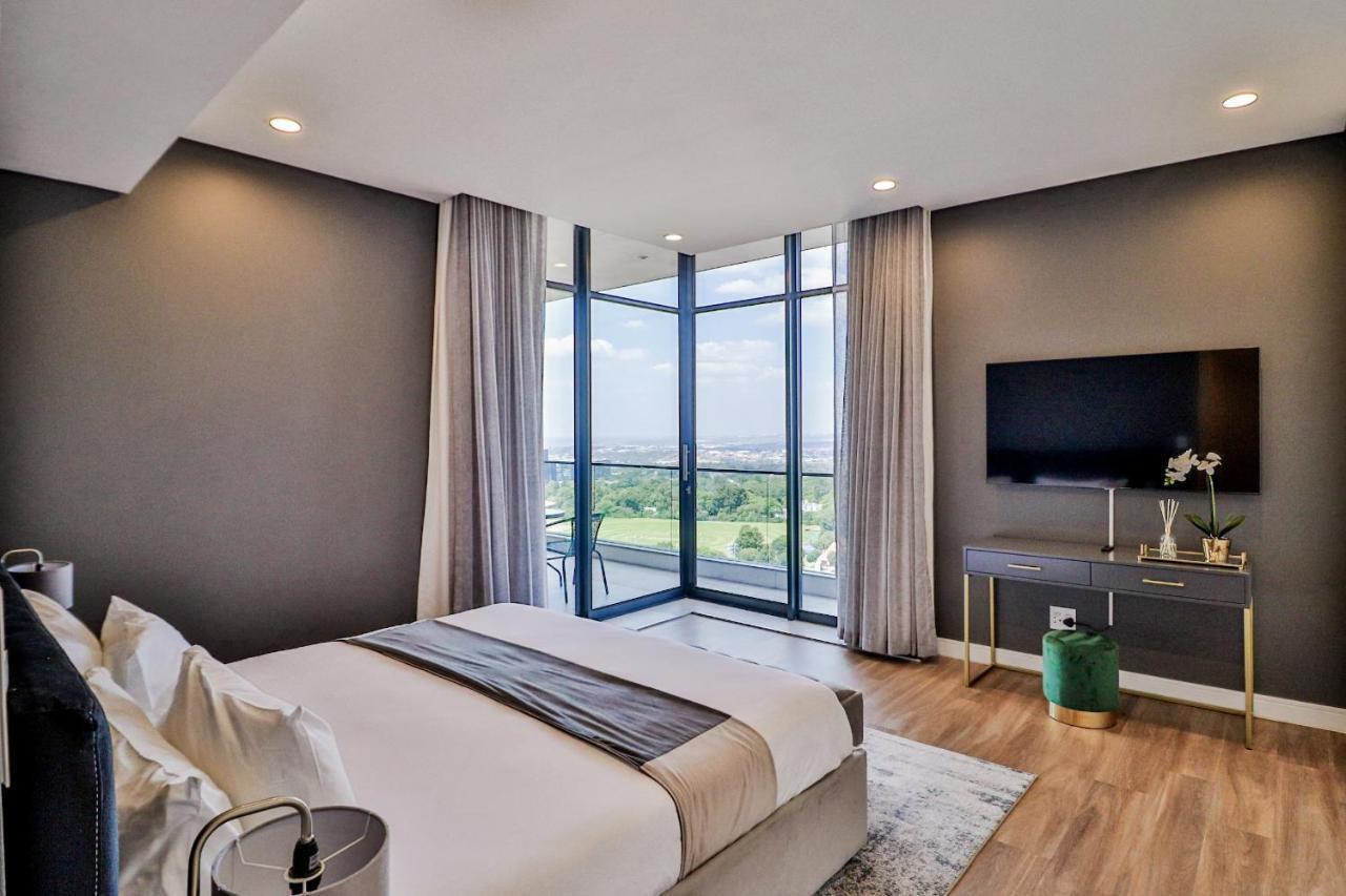 Reserved Suites Illovo Johannesburg Exterior photo